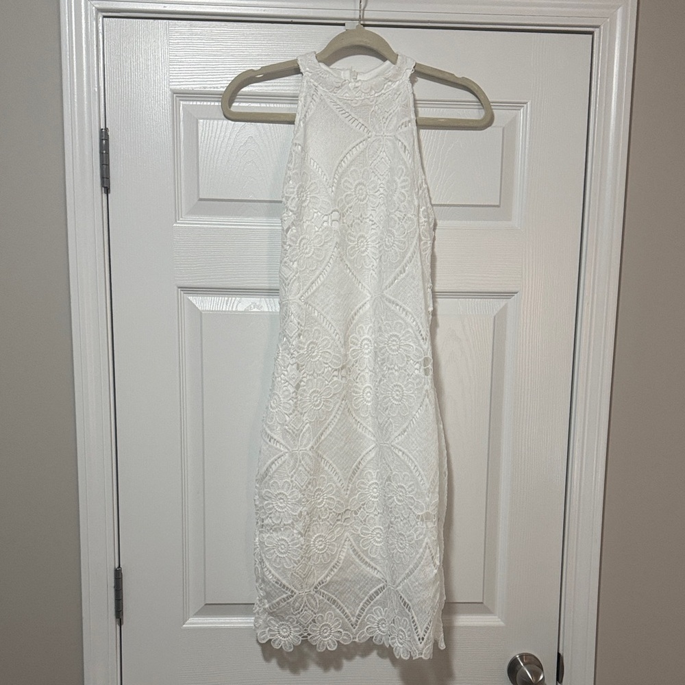 Chic White Lace Halter Midi Dress